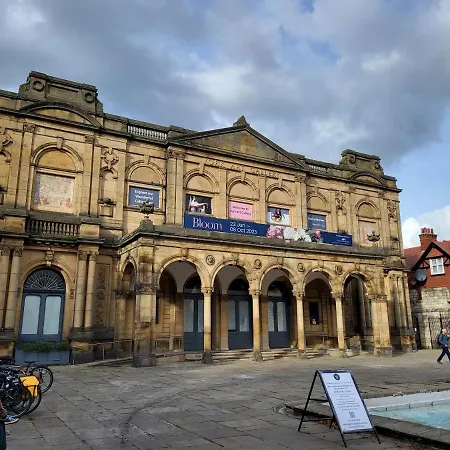 Casa de Férias Marygate Mews *